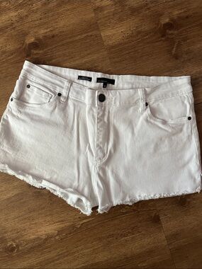 See Thru Soul White Frayed Hem Jean Shorts